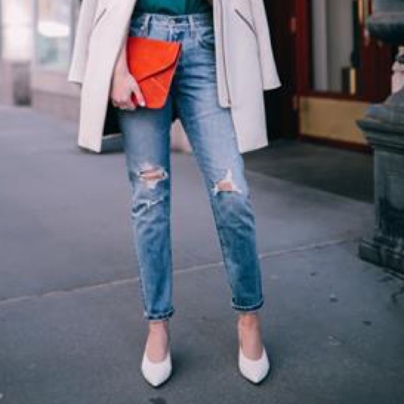 Louise et Cie Karas Pointed Toe Mule Pump - Picture 8 of 8